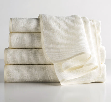 Alba Towel Collection