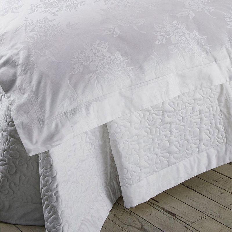Damask - Quilted Bed Cover